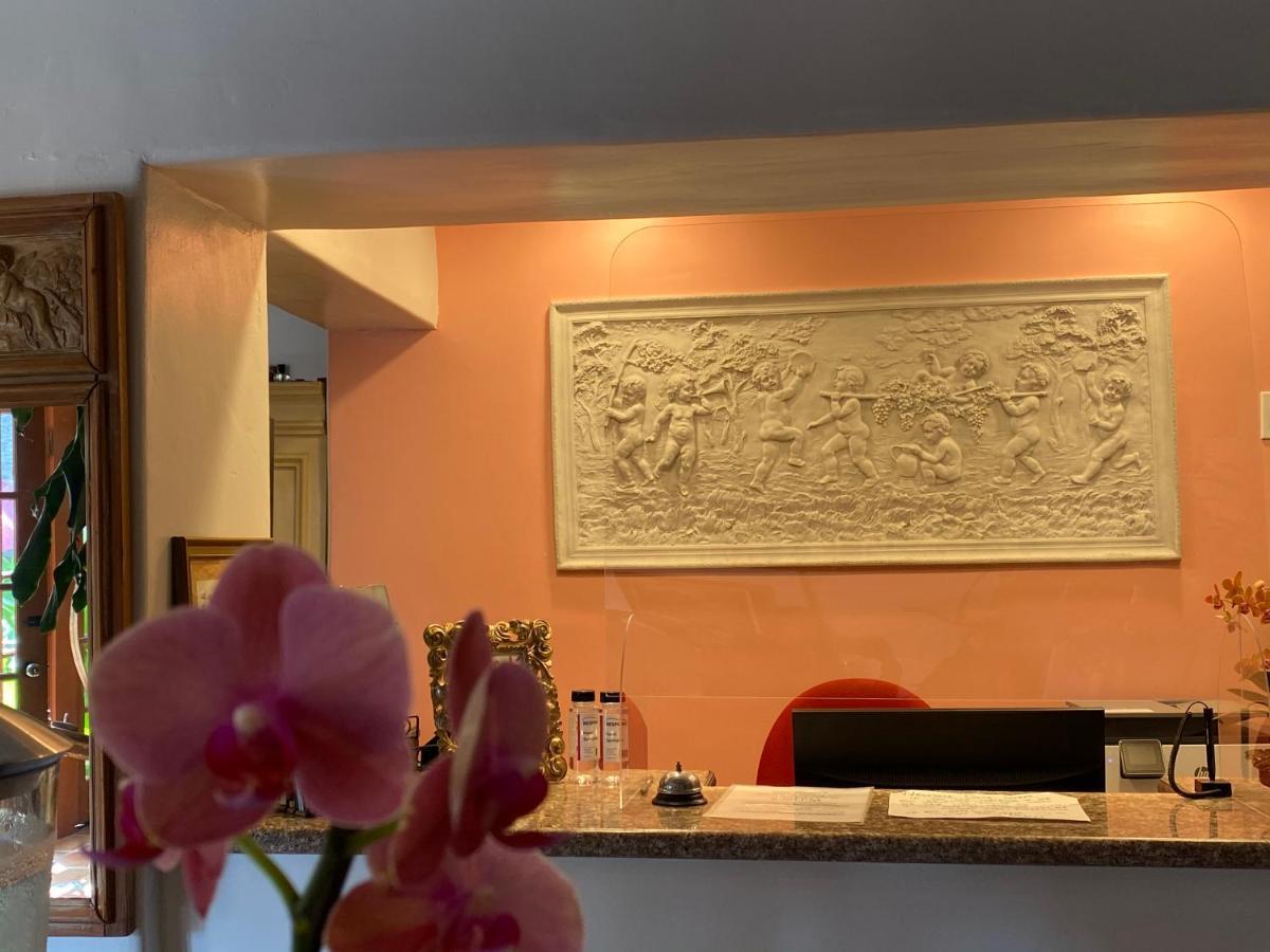 Villa Rosa Inn Santa Barbara Eksteriør billede